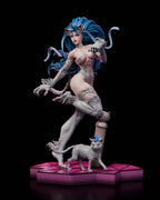 Felicia Statue
