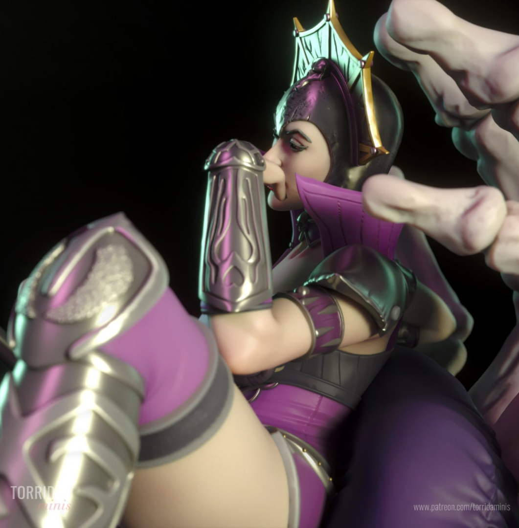 Evil-Lyn Staff Statue