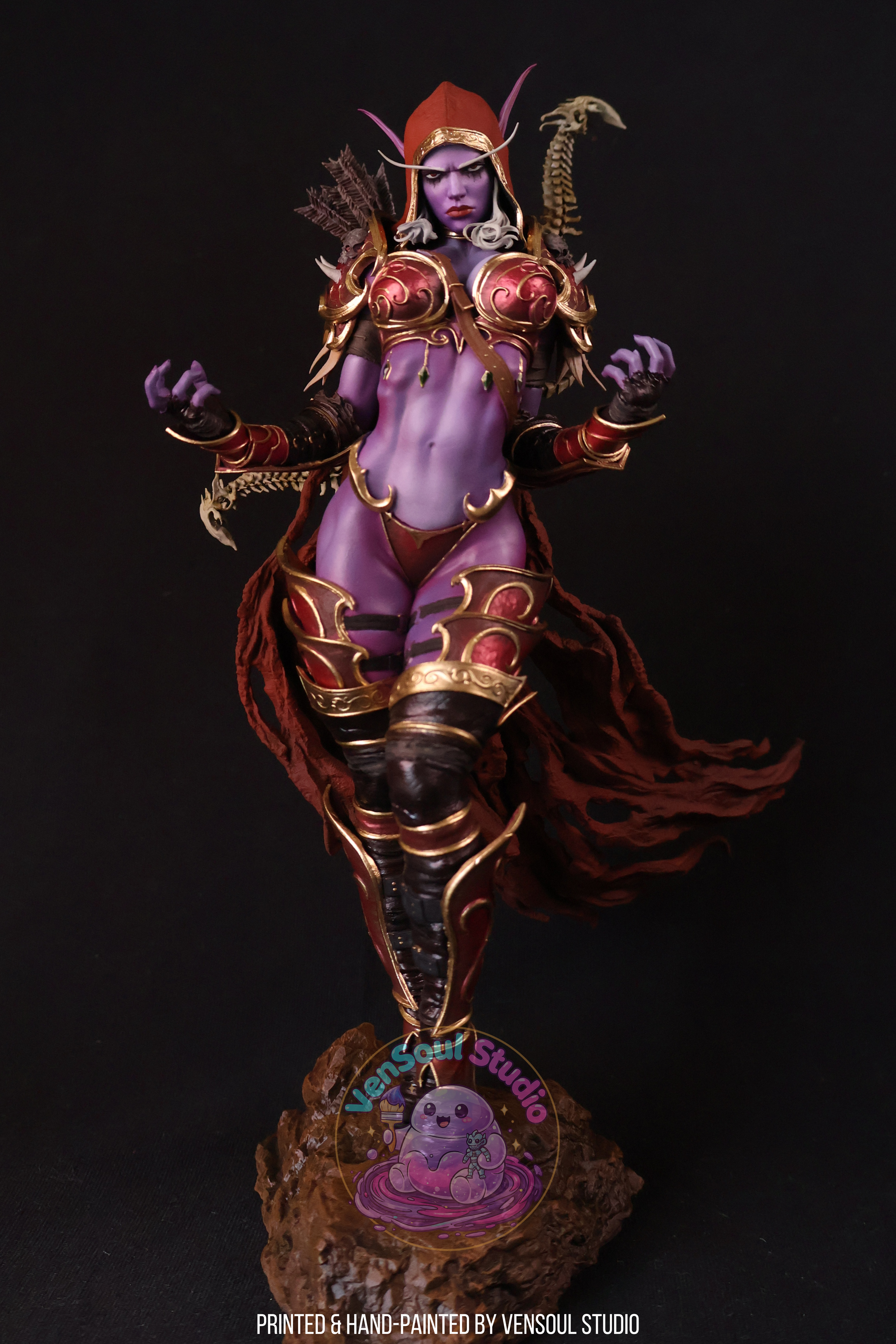 Sylvanas Windrunner Statue