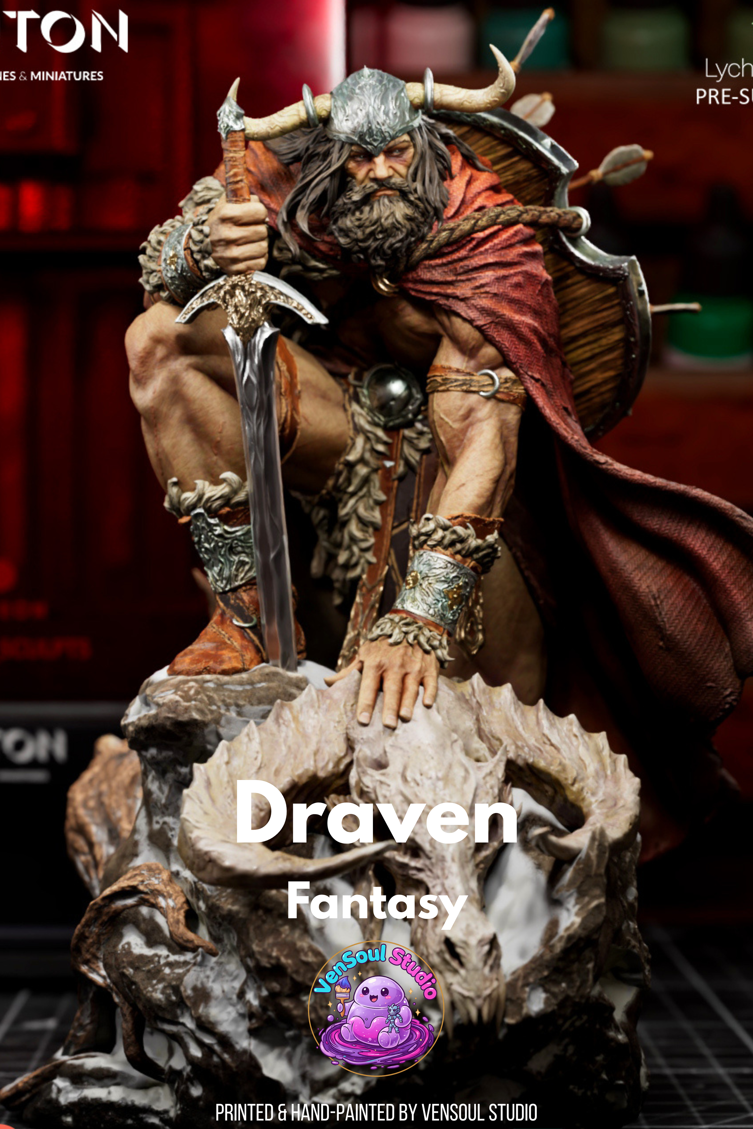 Draven King Statue