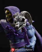 Skeletor Statue