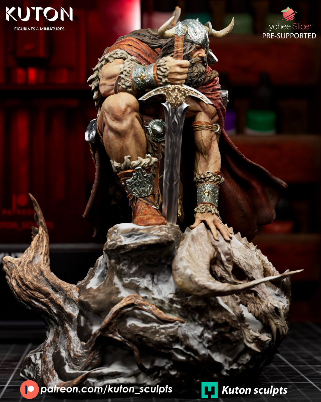 Draven King Statue