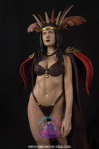 Vampire Queen Figure