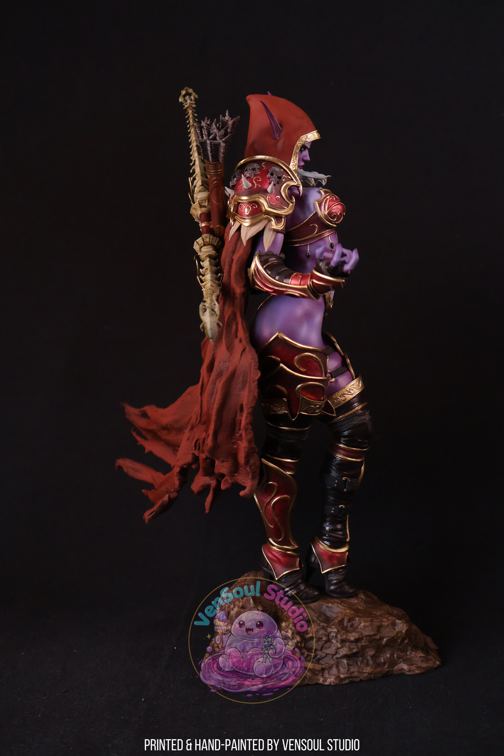 Sylvanas Windrunner Statue