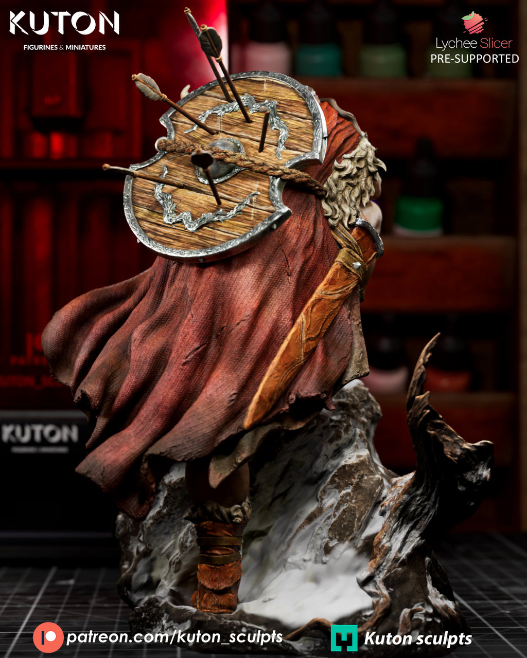 Draven King Statue