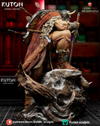 Draven King Statue