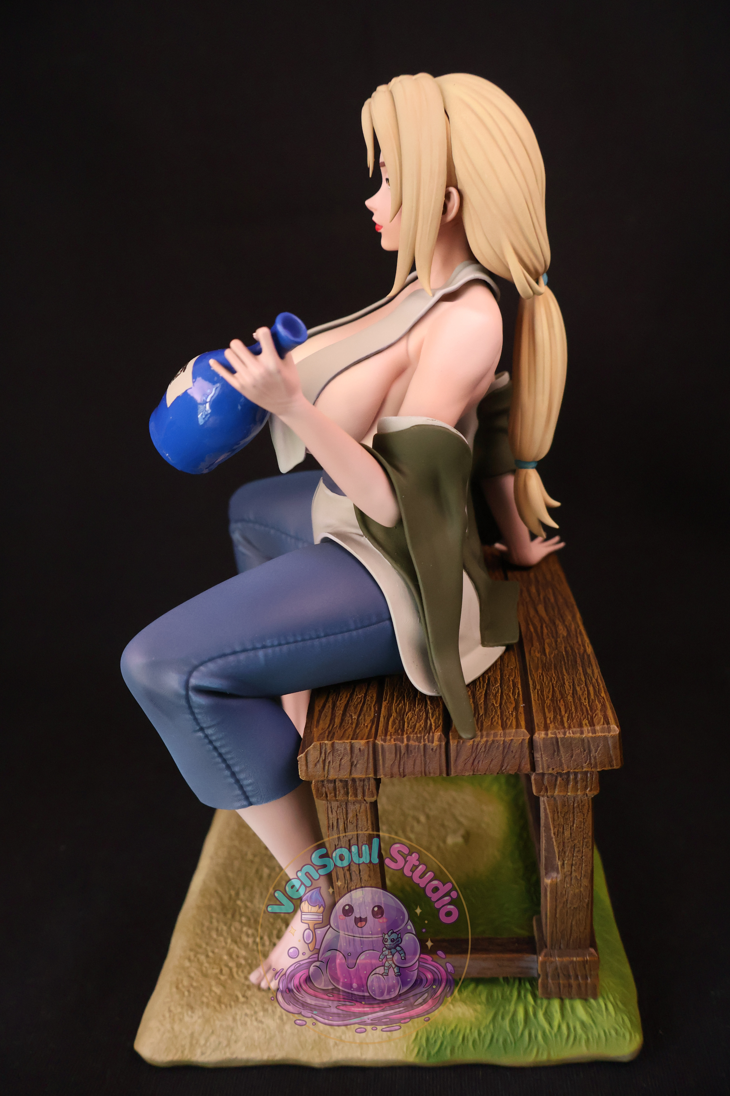 Legendary Healing Sannin Figure