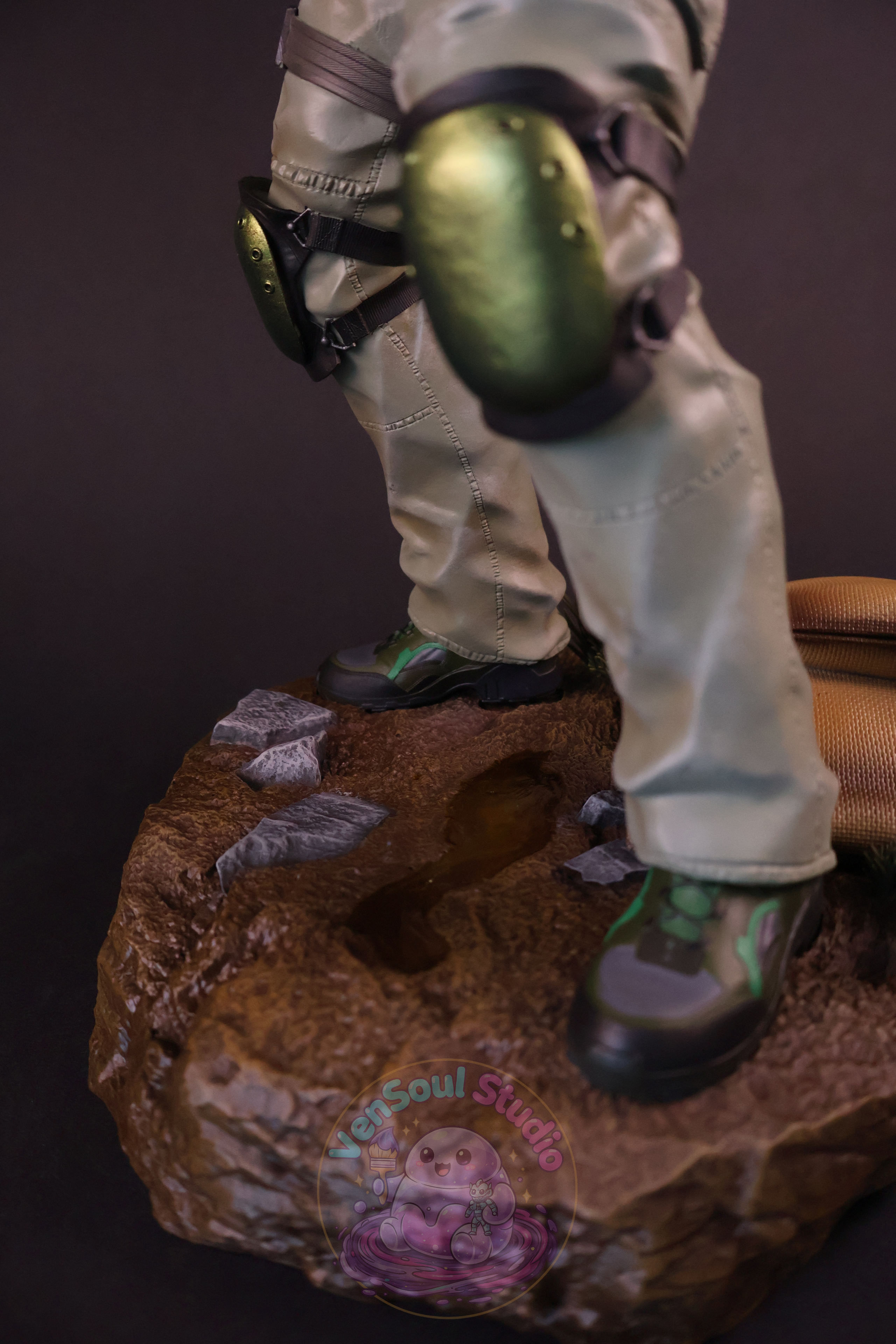 Chris Redfield Statue