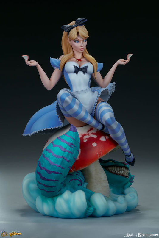 The Wonder Girl Statue