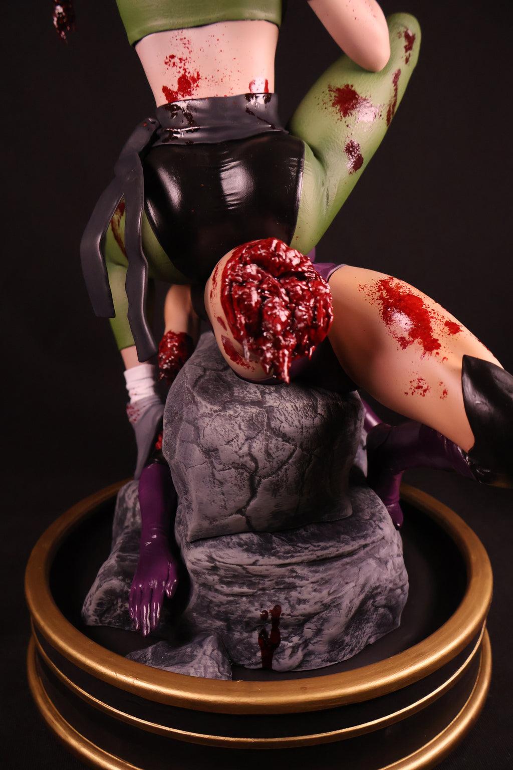 Sonya Blade & Mileena Diorama
