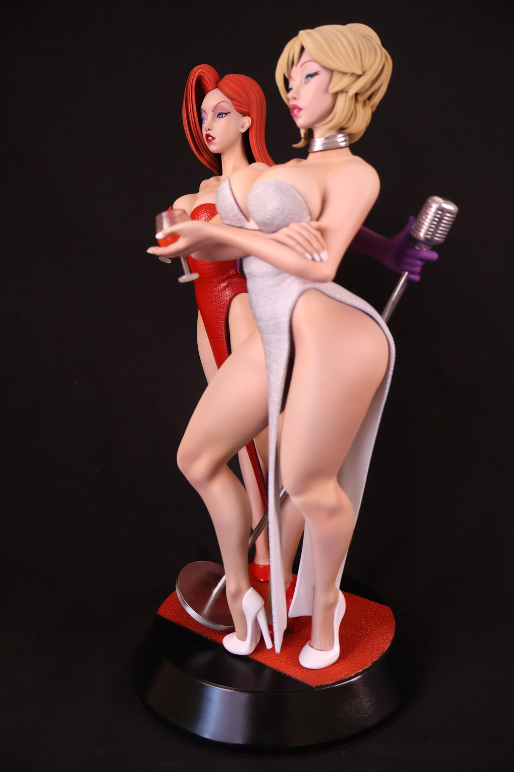 Toon Glamour Duo Diorama Statue