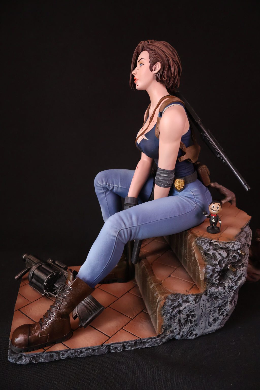 Valentine Survivor Statue