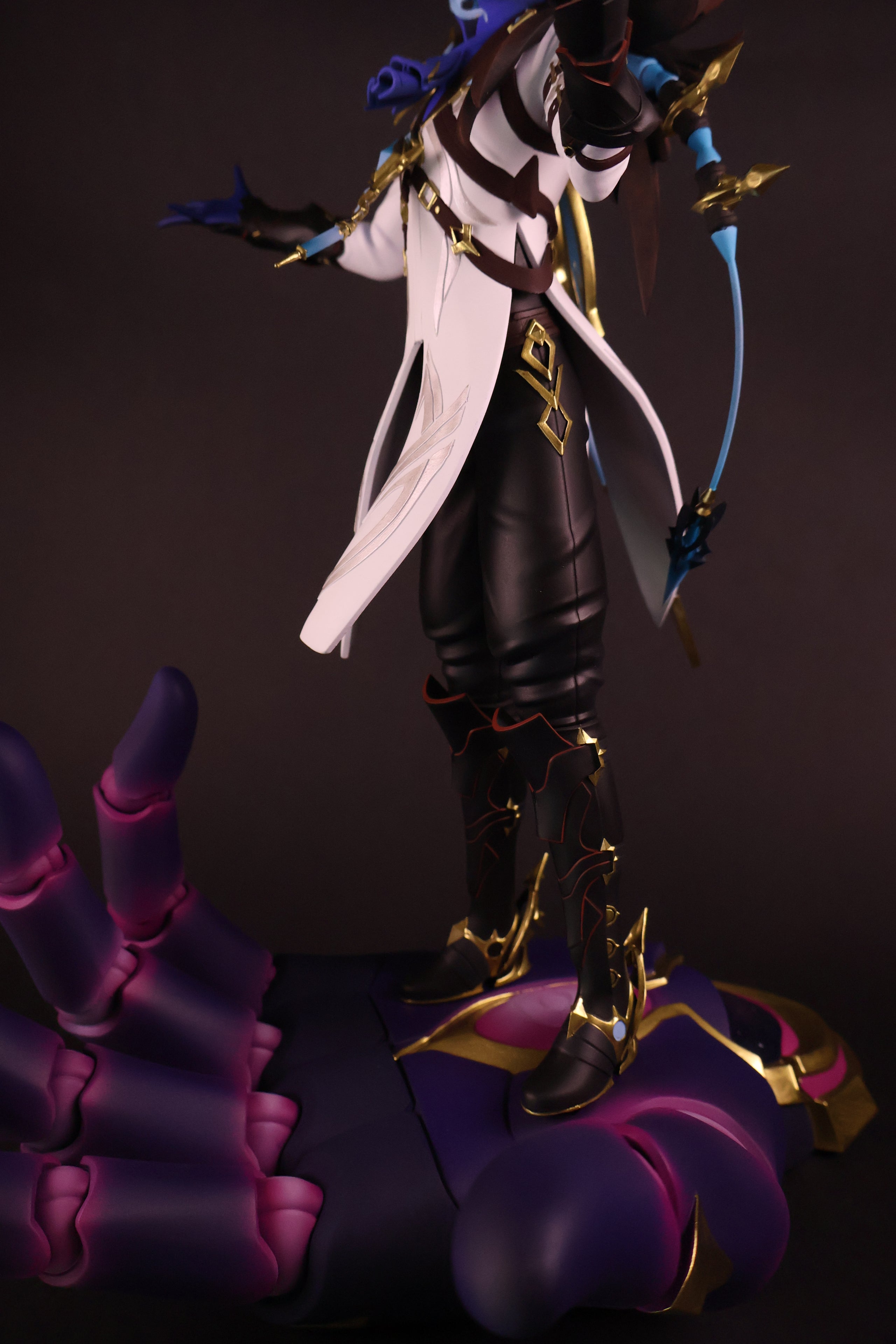 Dottore Statue