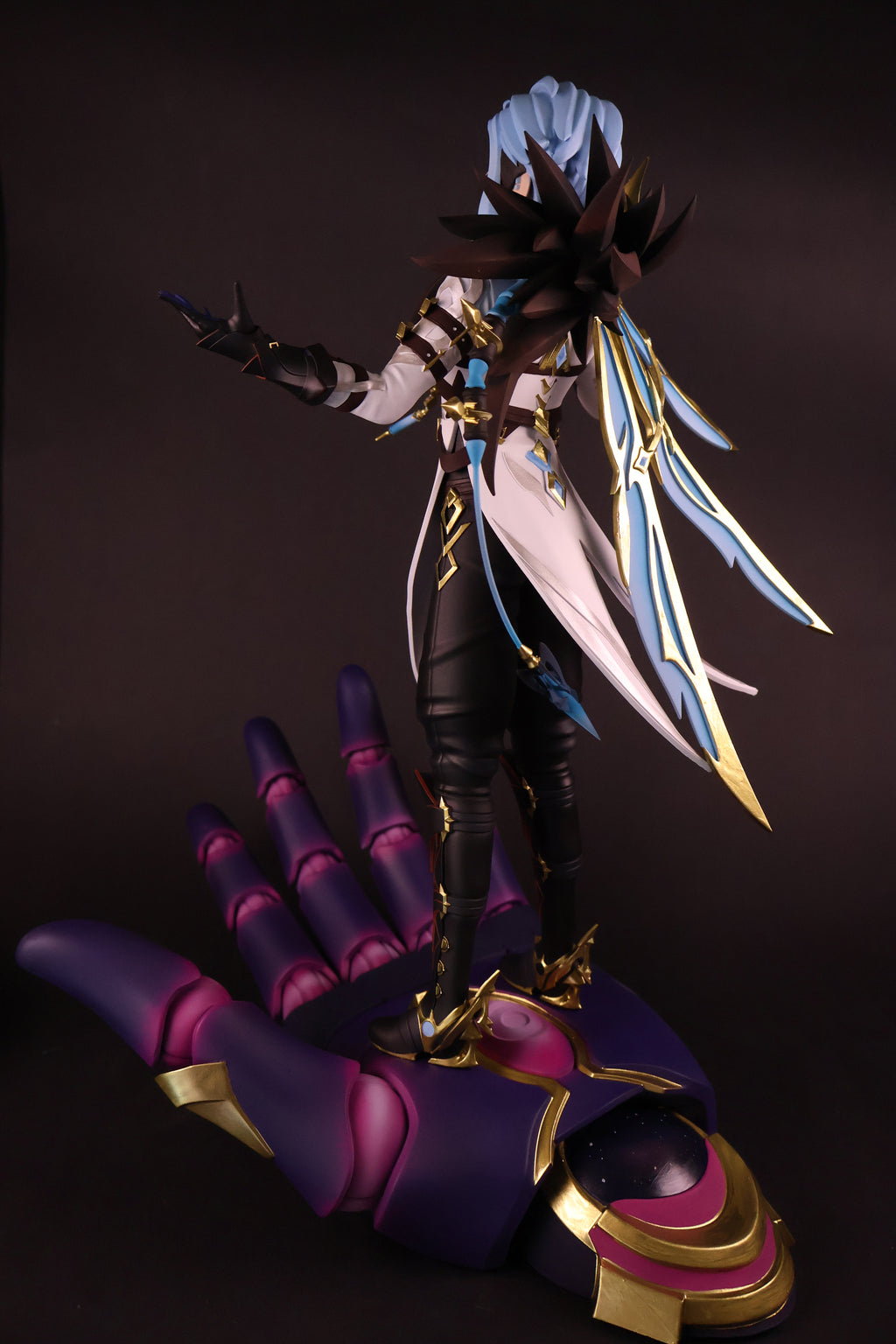 Dottore Statue
