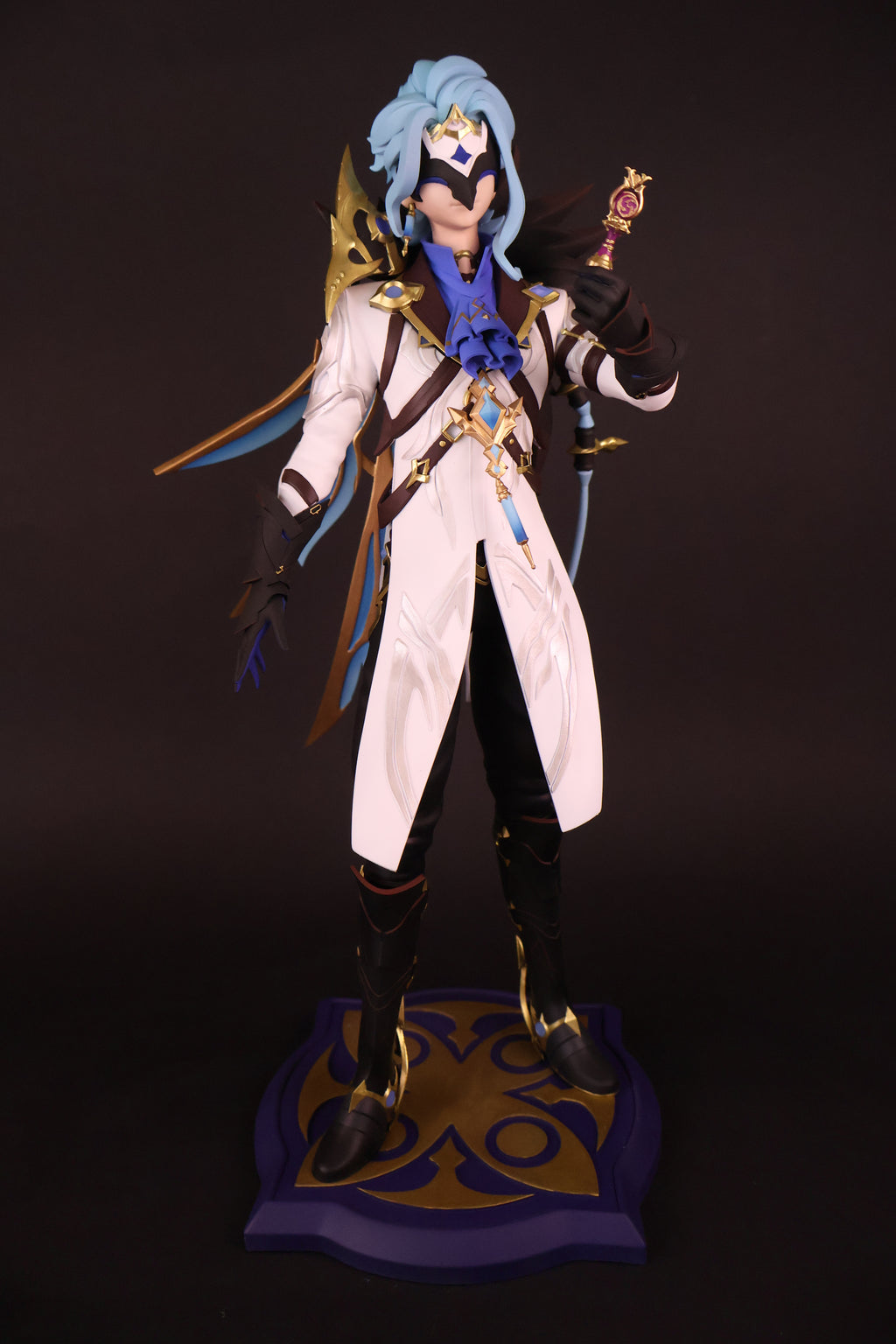 Dottore Genshin Statue