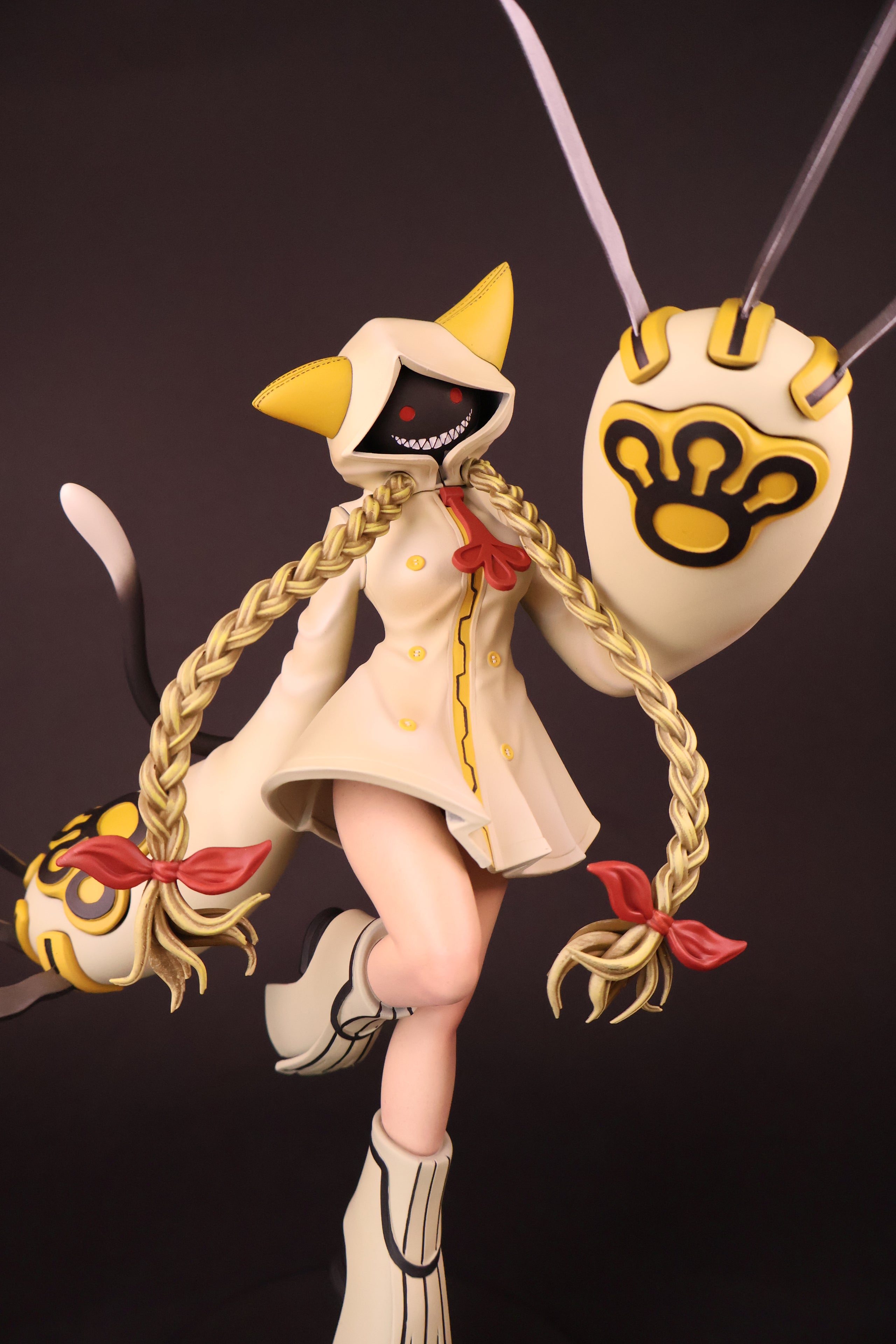 The Hooded Claw Statue