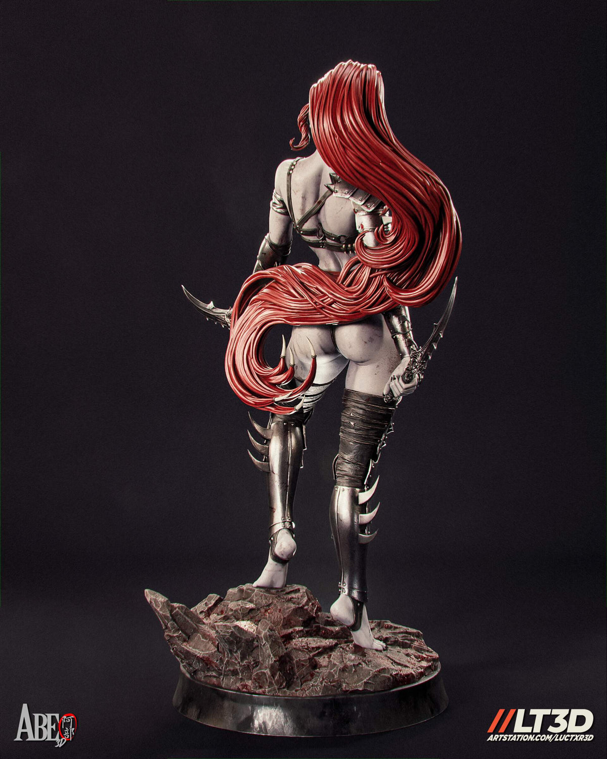 Bloodsand Queen Statue