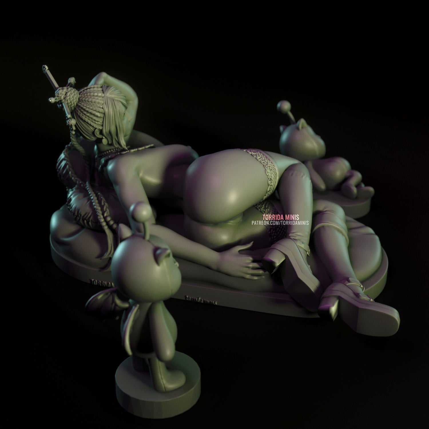 Lulu Statue
