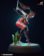 The Crimson Kunoichi Statue