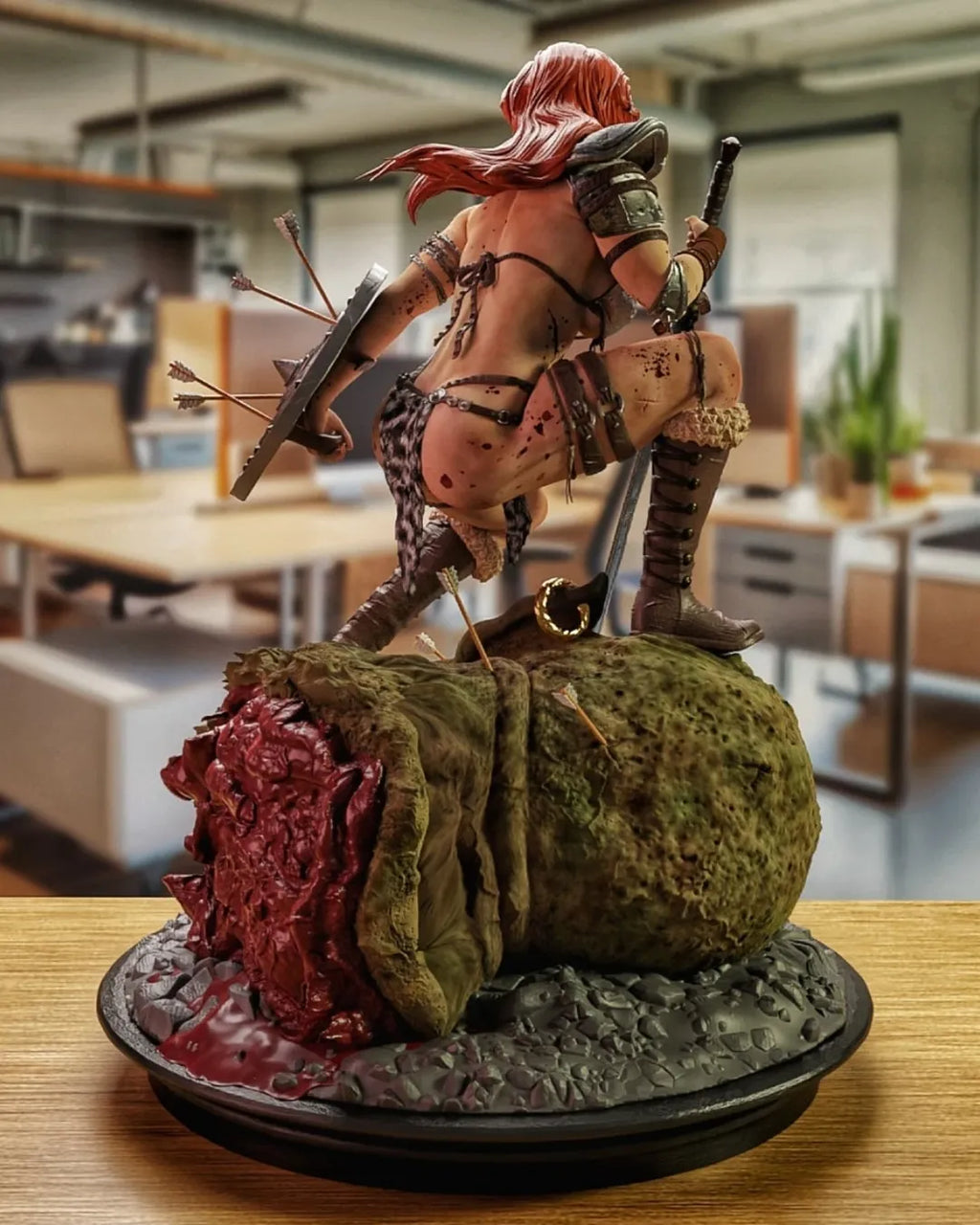 Red Sonja Statue