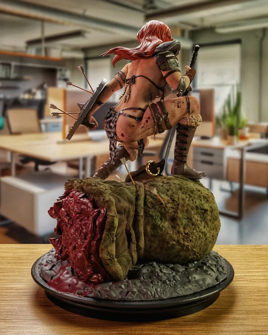 Red Sonja Statue