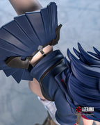 Battle Heroine Statue