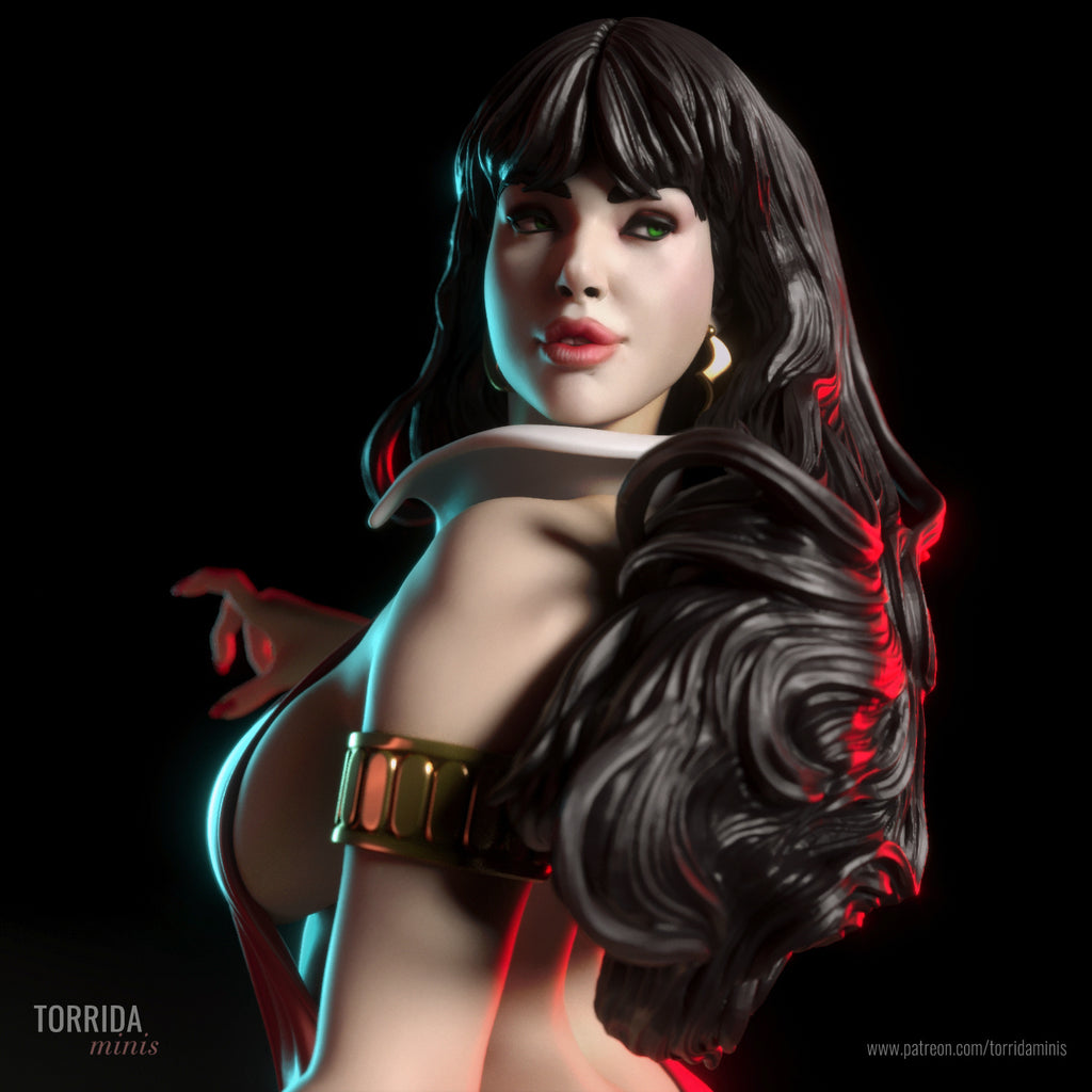Vampirella Moonlit Statue