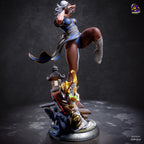 Chun-Li Statue