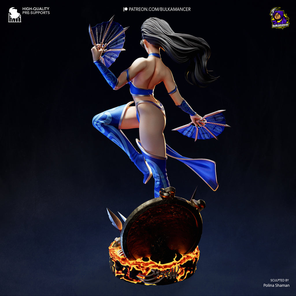 Royal Steelwind Statue