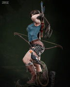 Lara Croft Statue