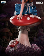 The Wonderland Dreamer Statue