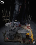Vendetta Nocturne Statue