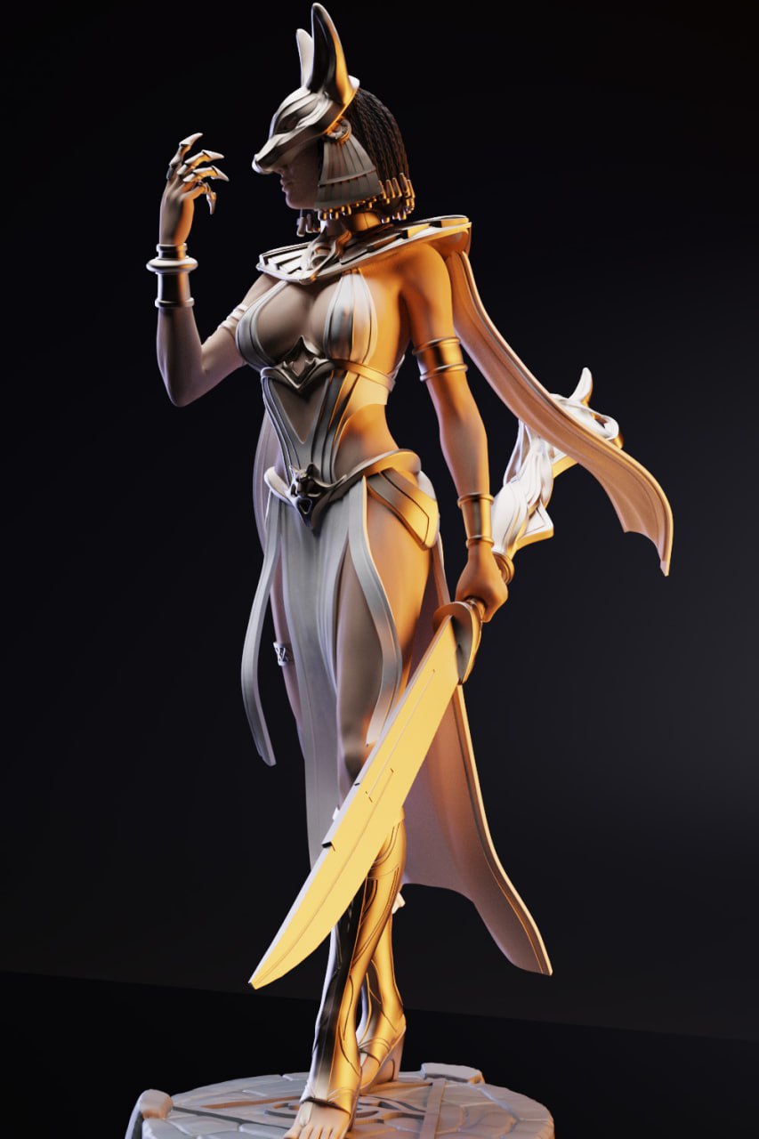 Egyptian Queen Statue