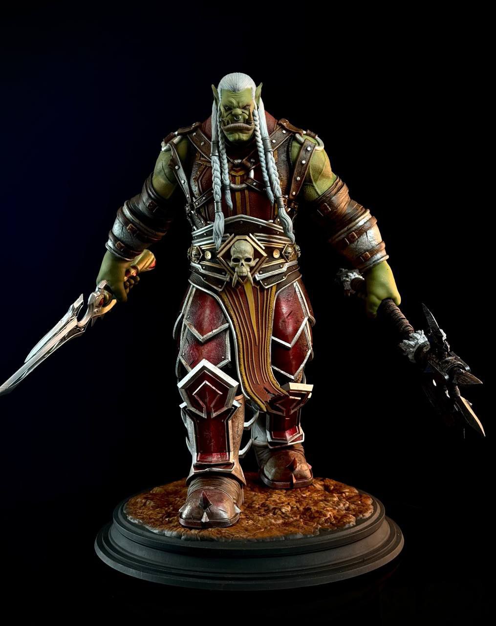 Varok Saurfang Statue